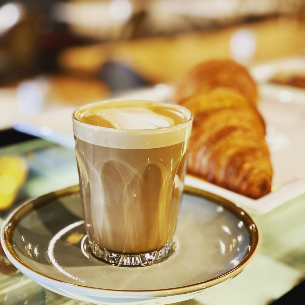 la baguette cafe